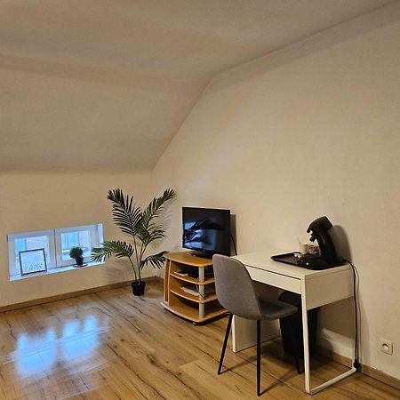 Le Caillou Blanc Apartment Charleroi Luaran gambar